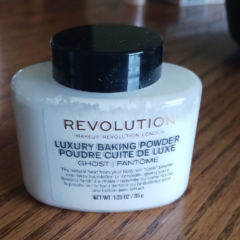 Revolution Ghost Baking Powder